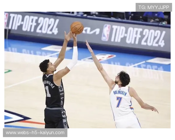 太阳三节定胜负！半场14分优势逼出快船软肋